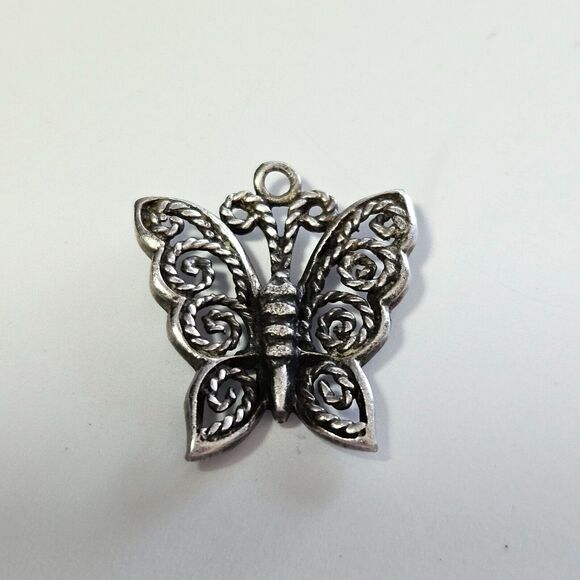 Sterling silver butterfly pendant charm - Picture 11 of 11